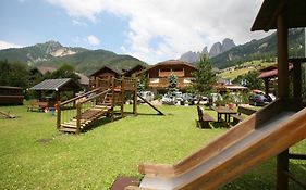 Hotel Sella Ronda Serenella - A 50 Mt Dalle Piste Da Sci